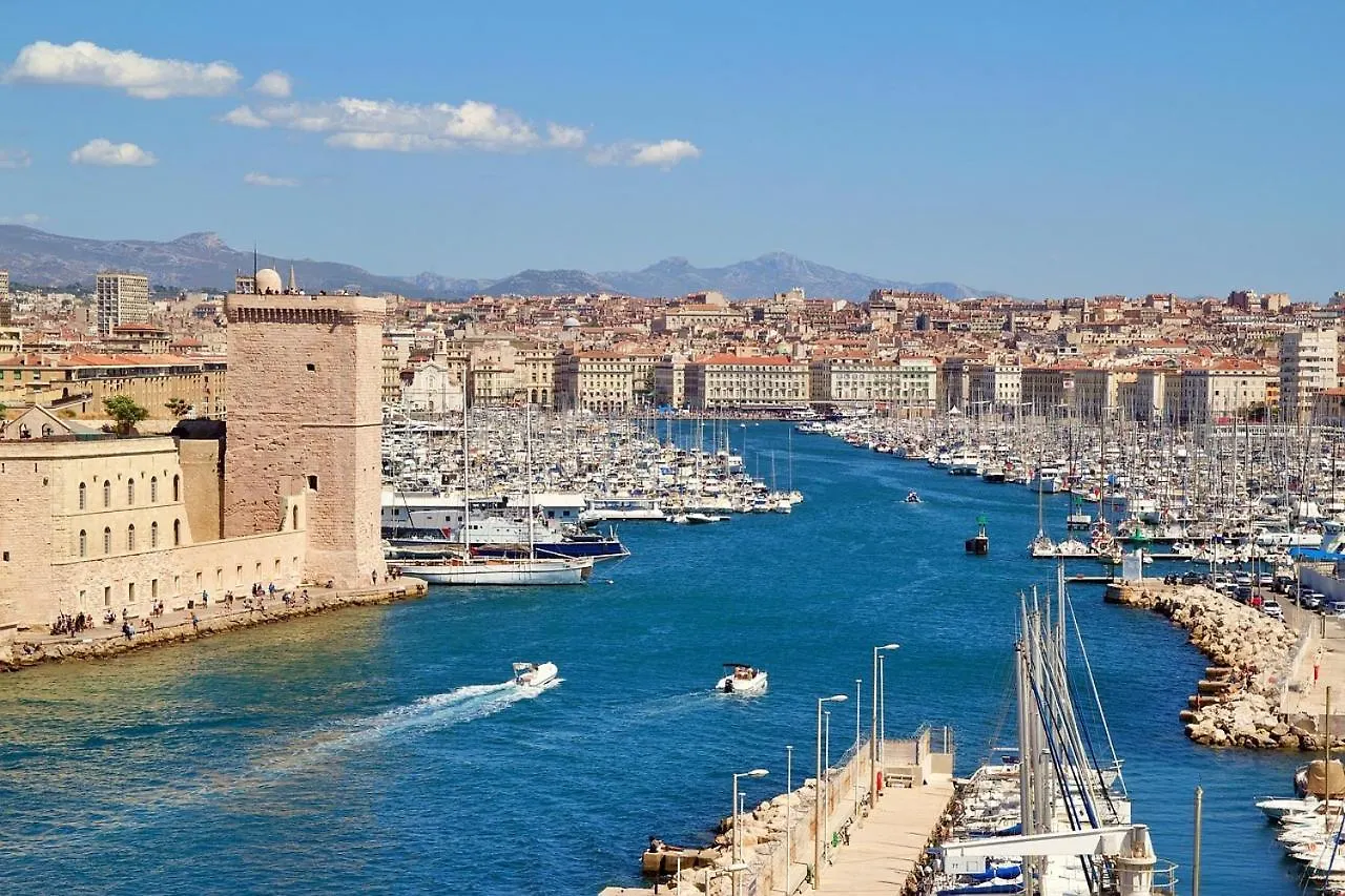 Apartment Building La Canebiere ,Vieux Port Marseilles