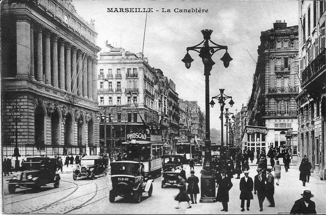 Building La Canebiere ,Vieux Port Marseilles